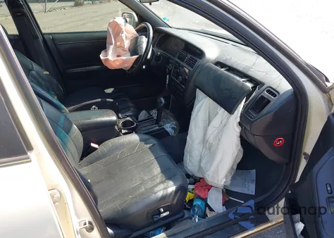 1997 Toyota Avalon Xl/Xls from USA, damaged, VIN 4T1BF12B9VU147358